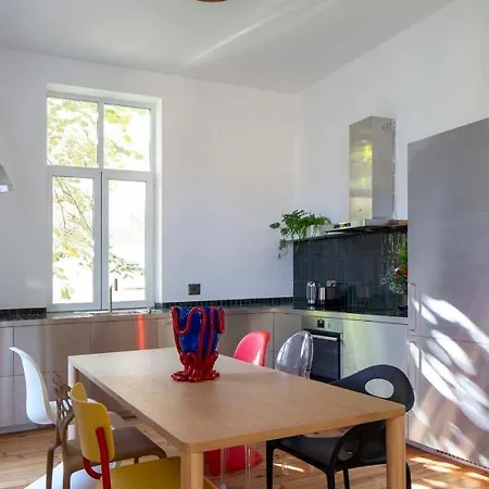Apartament Luxury, Designer 2-bed In Sofia's Historic Heart Sofia